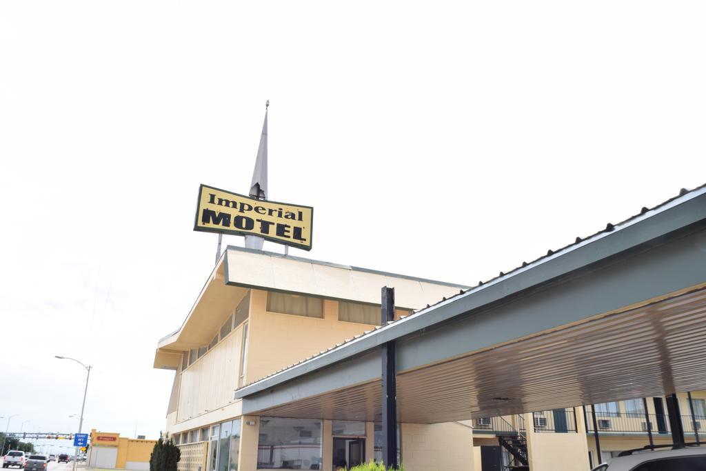 אודסה Imperial Motel מראה חיצוני תמונה